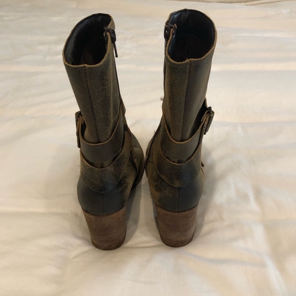 Charles by Charles David distressed leather boots size 7 - Picture 4 of 7